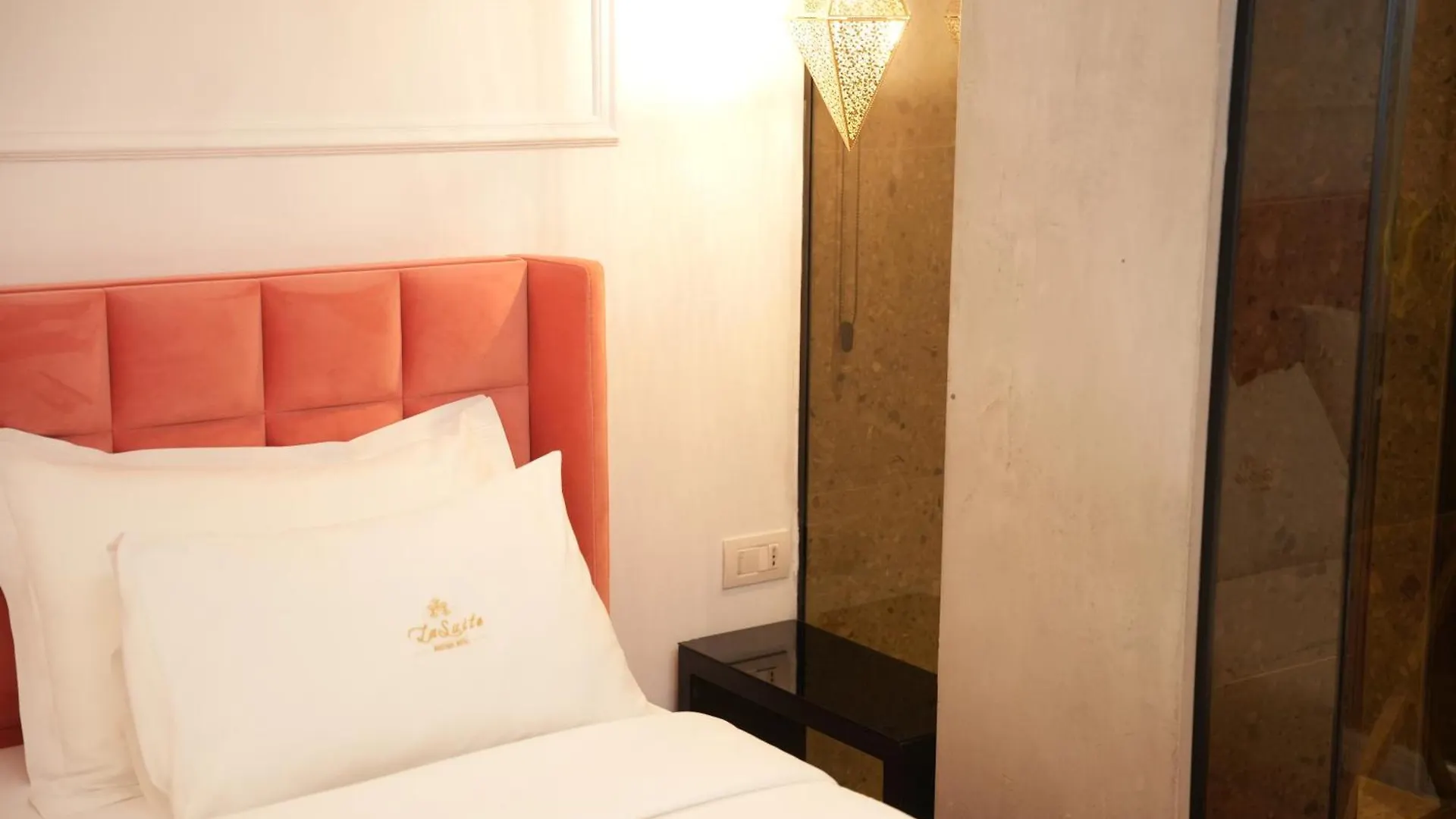 La Suite Boutique Hotel ティラナ アルバニア