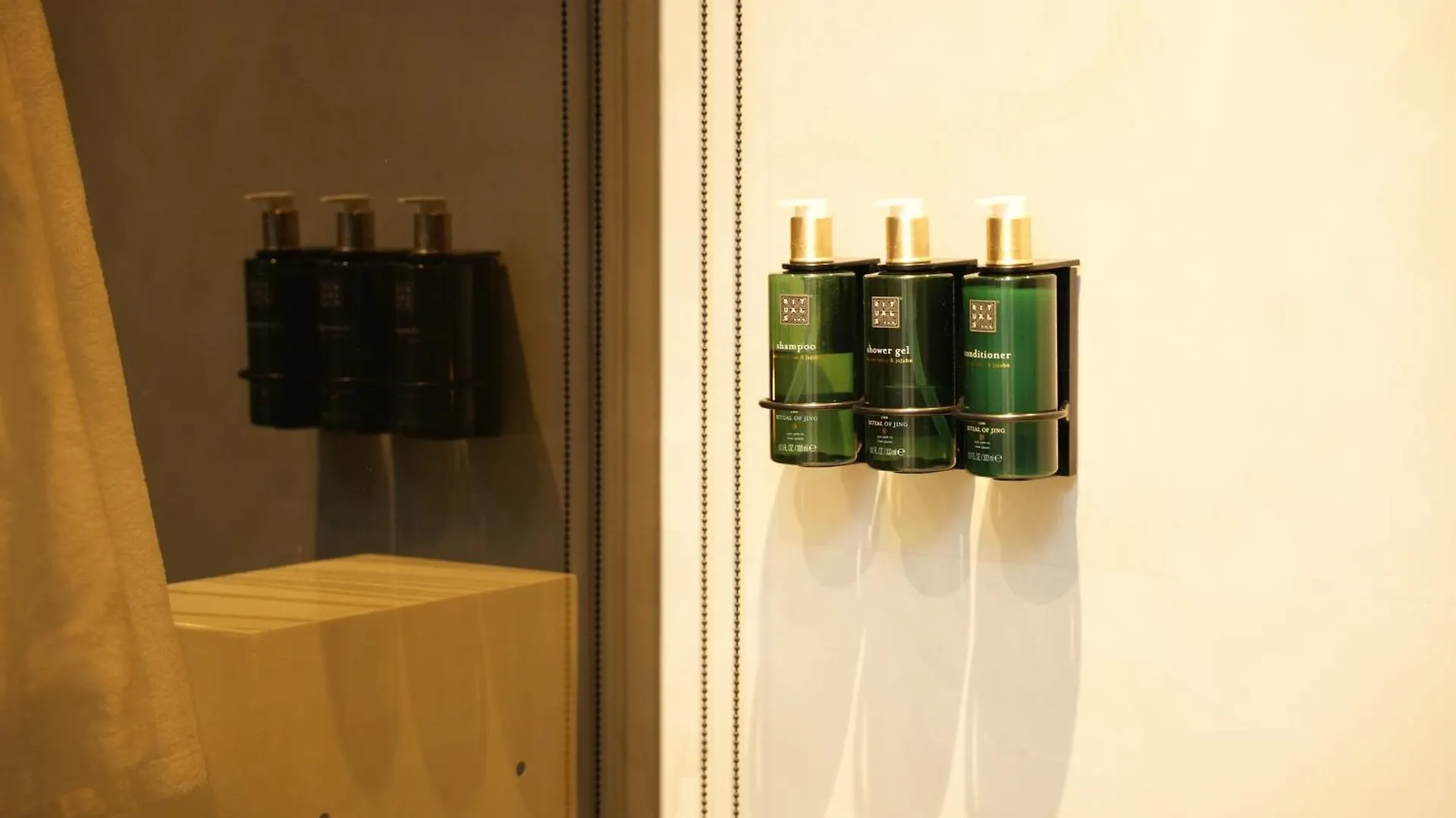 La Suite Boutique Hotel ティラナ
