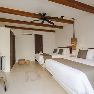 Banana Boutique & - 5th Av Hotel Playa del Carmen