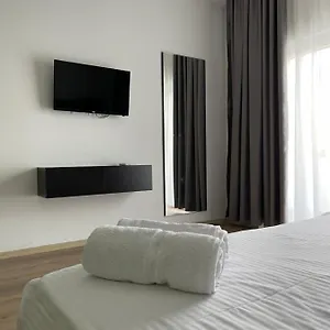 Ladi Otel